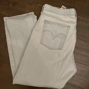 Levi Wedgie Straight, light wash as 33